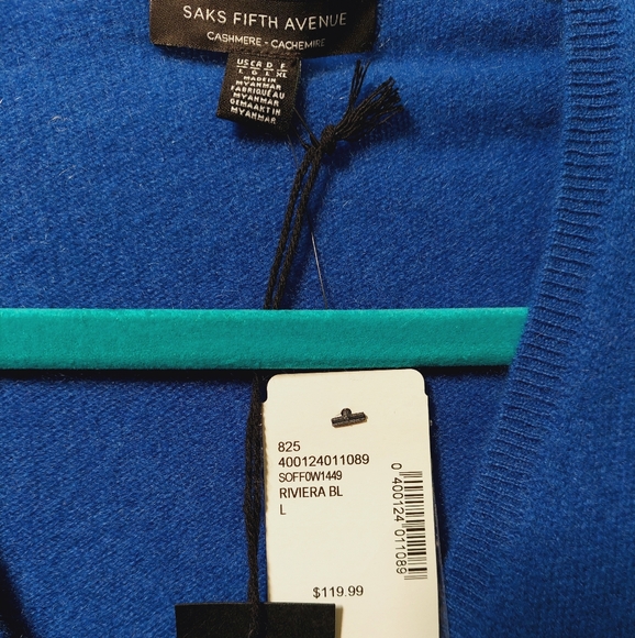 Saks Fifth Avenue Blue V-Neck Sweater - Picture 5 of 10